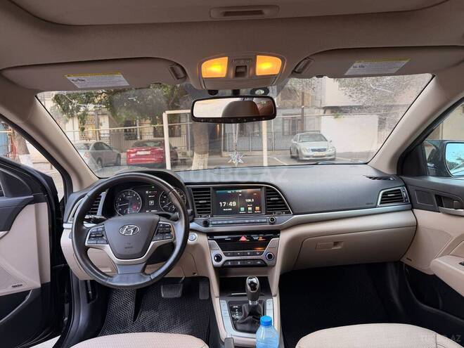 Hyundai Elantra 2016, 101,389 km - 2.0 l - Bakı