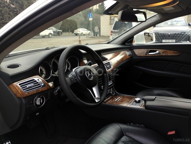 Mercedes CLS 350 2012, 205,000 km - 3.5 л - Bakı
