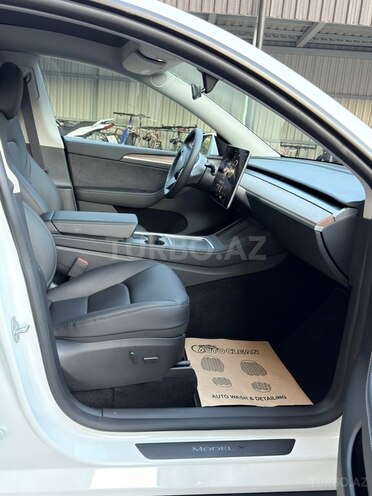 Tesla Model Y 2024, 1,500 km - 0.0 л - Bakı