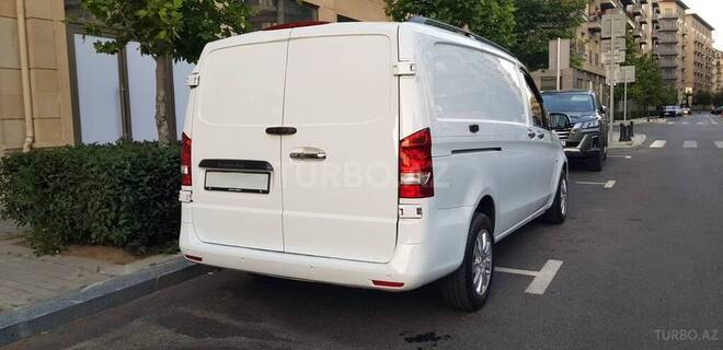 Mercedes Vito 2018, 290,000 km - 1.6 l - Bakı