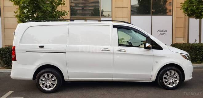 Mercedes Vito 2018, 290,000 km - 1.6 l - Bakı