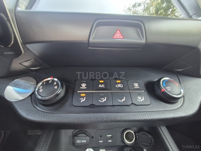 Kia Sportage 2015, 243,000 km - 2.0 l - Zaqatala