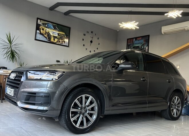 Audi Q7 2019, 125,000 km - 2.0 l - Bakı