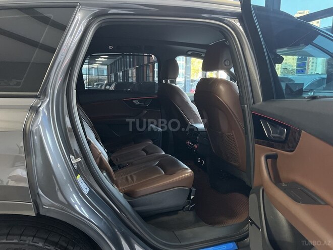 Audi Q7 2019, 125,000 km - 2.0 l - Bakı