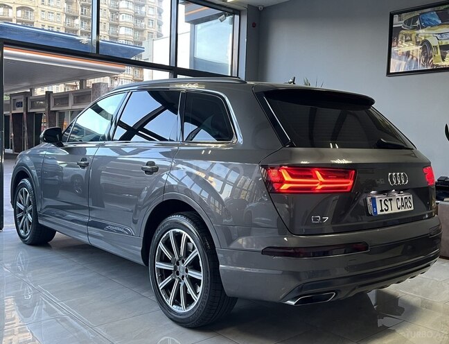 Audi Q7 2019, 125,000 km - 2.0 l - Bakı