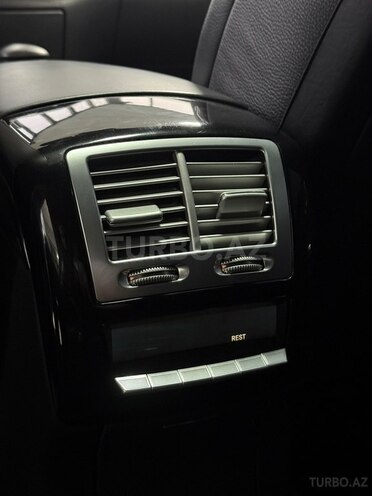 Mercedes S 63 AMG 2009, 87,137 km - 6.2 l - Sumqayıt