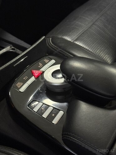 Mercedes S 63 AMG 2009, 87,137 km - 6.2 l - Sumqayıt