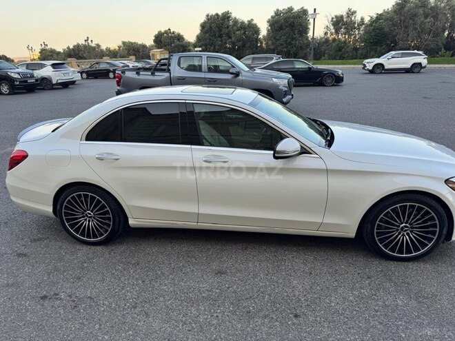 Mercedes C 300 4MATIC 2018, 139,000 km - 2.0 l - Bakı