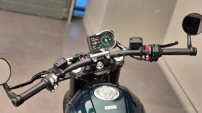 Ducati  2025, 0 km - 0.9 л - Bakı