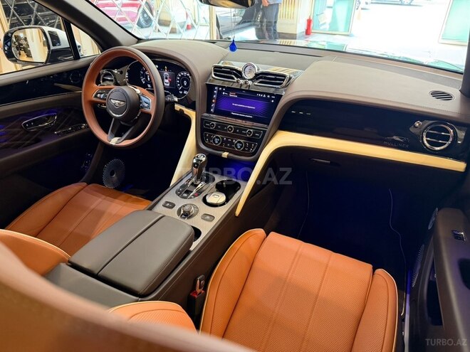 Bentley Bentayga 2024, 2,000 km - 4.0 l - Bakı