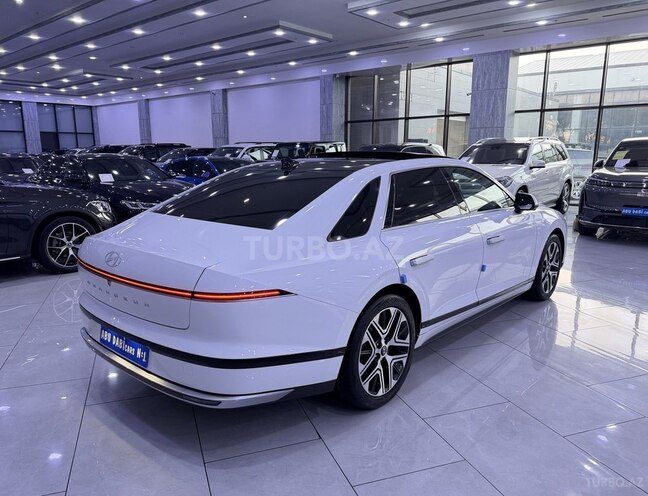 Hyundai Grandeur 2023, 28,800 km - 1.6 l - Bakı