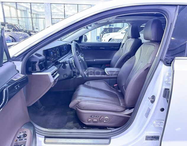Hyundai Grandeur 2023, 28,800 km - 1.6 l - Bakı