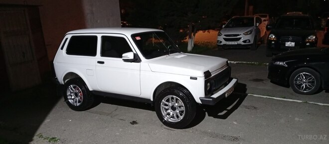 LADA (VAZ) Niva 2010, 294,000 km - 1.7 l - Bakı
