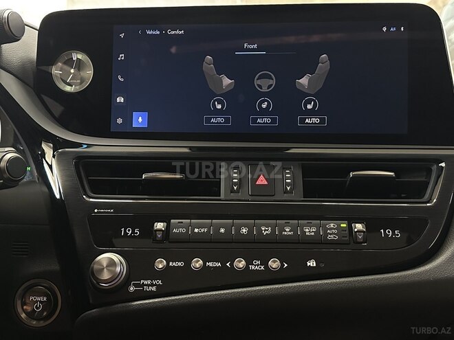 Lexus ES 300h 2023, 49,000 km - 2.5 l - Bakı