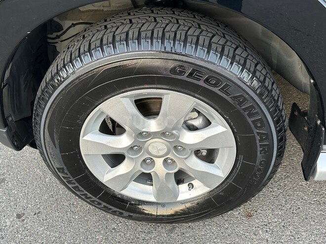 Mitsubishi Pajero 2010, 253,000 km - 3.5 l - Bakı