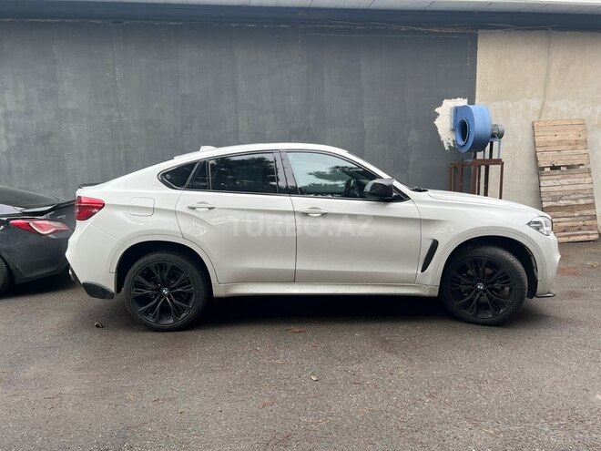BMW X6 2018, 111,045 km - 3.0 l - Bakı
