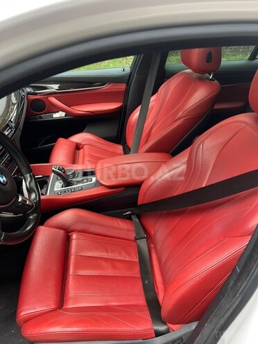 BMW X6 2018, 111,045 km - 3.0 l - Bakı