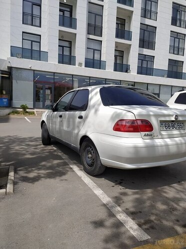 Fiat Albea 2008, 326,000 km - 1.4 l - Naxçıvan