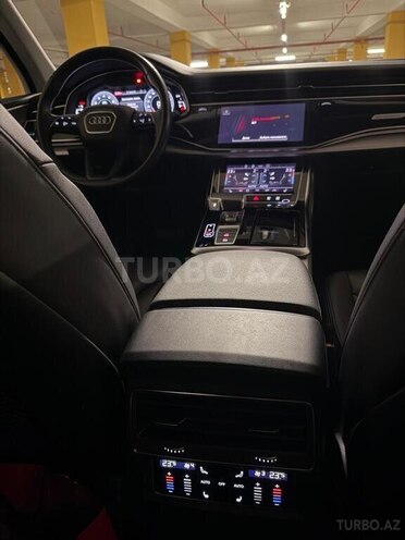 Audi Q7 2022, 70,000 km - 2.0 l - Bakı