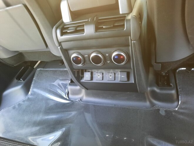 Land Rover Defender 2021, 58,000 km - 2.0 l - Bakı