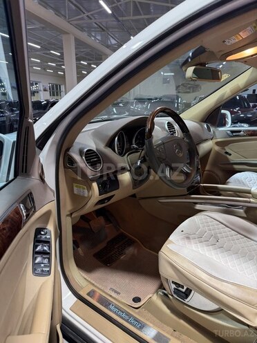 Mercedes GL 500 4MATIC 2008, 175,000 km - 5.5 l - Sumqayıt