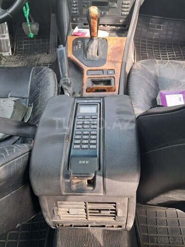 BMW 528 1998, 342,771 km - 2.8 l - Bakı