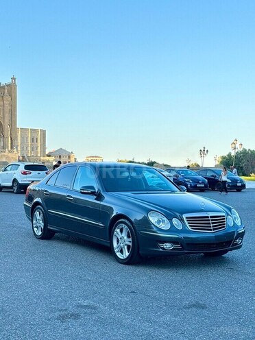 Mercedes E 200 2008, 260,000 km - 1.8 l - Bakı