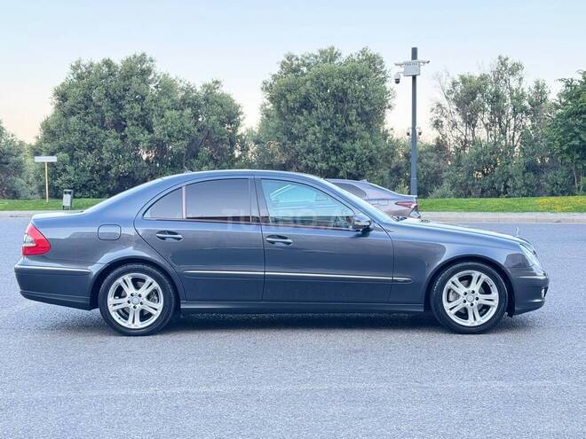 Mercedes E 200 2008, 260,000 km - 1.8 l - Bakı