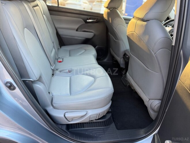 Toyota Highlander 2022, 100,010 km - 2.5 l - Bakı