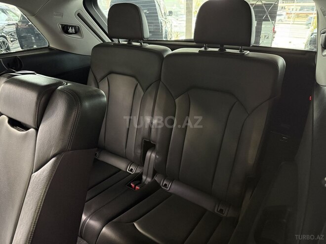 Audi Q7 2017, 177,000 km - 3.0 л - Bakı
