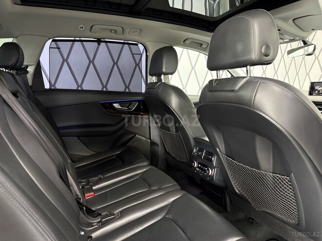 Audi Q7 2017, 177,000 km - 3.0 л - Bakı