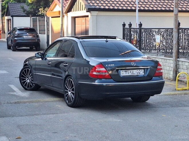 Mercedes E 240 2002, 328,000 km - 2.6 л - Bakı