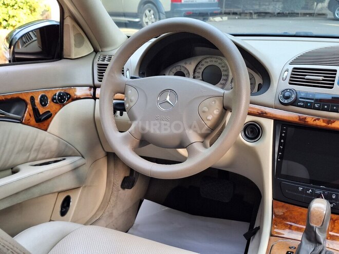 Mercedes E 240 2002, 328,000 km - 2.6 л - Bakı