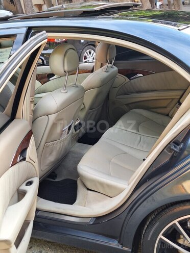 Mercedes E 240 2002, 328,000 km - 2.6 л - Bakı