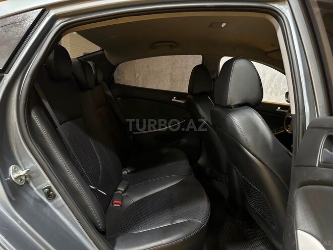 Hyundai Accent 2019, 100,000 km - 1.4 l - Bakı