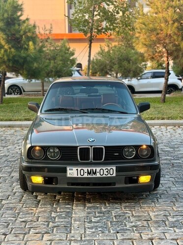 BMW 325 1988, 260,000 km - 2.5 l - Bakı