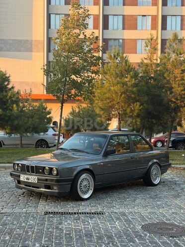 BMW 325 1988, 260,000 km - 2.5 l - Bakı