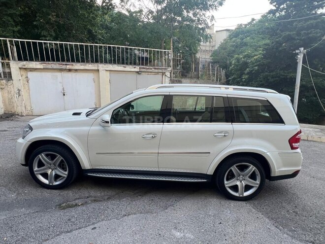 Mercedes GL 500 4MATIC 2011, 50,000 km - 5.5 l - Bakı