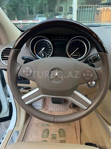 Mercedes GL 500 4MATIC 2011, 50,000 km - 5.5 l - Bakı