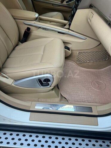 Mercedes GL 500 4MATIC 2011, 50,000 km - 5.5 l - Bakı