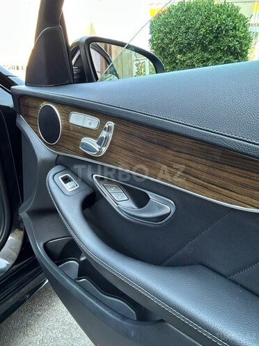 Mercedes C 300 2017, 125,467 km - 2.0 l - Bakı