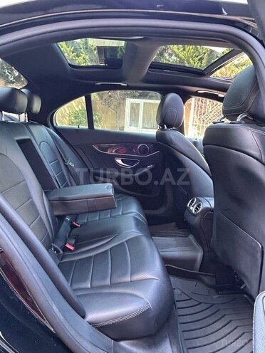 Mercedes C 300 2017, 125,467 km - 2.0 l - Bakı