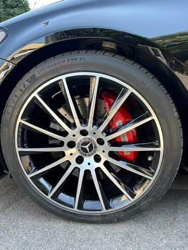 Mercedes C 300 2017, 125,467 km - 2.0 l - Bakı