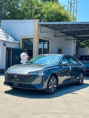 Changan Eado 2025, 0 km - 1.5 л - Bakı