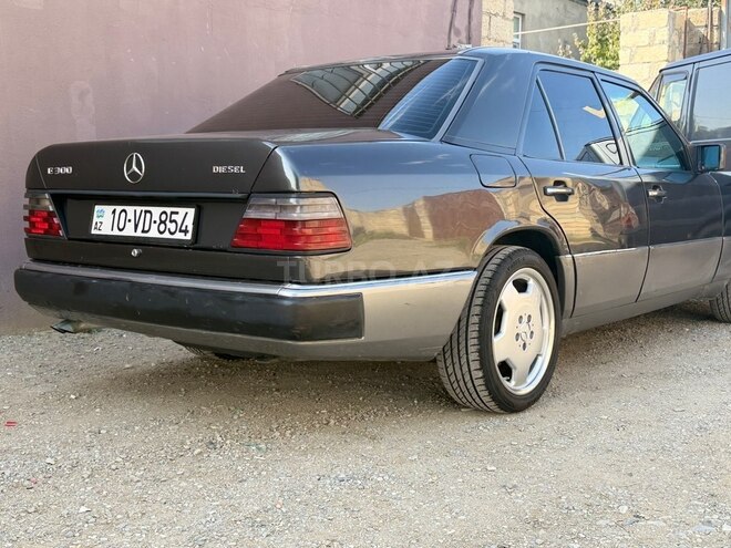 Mercedes E 300 1993, 350,000 km - 3.0 л - Bakı