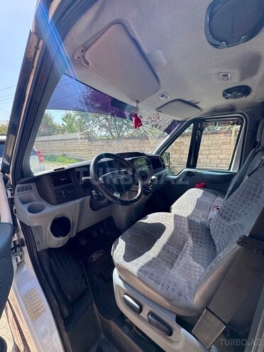 Ford Transit 2011, 231,000 km - 2.2 л - Quba