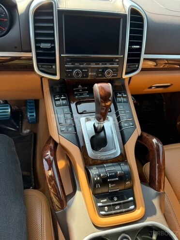 Porsche Cayenne GTS 2012, 51,400 km - 4.8 l - Bakı