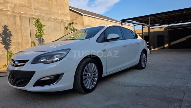 Opel Astra 2016, 156,142 km - 1.4 л - Bakı