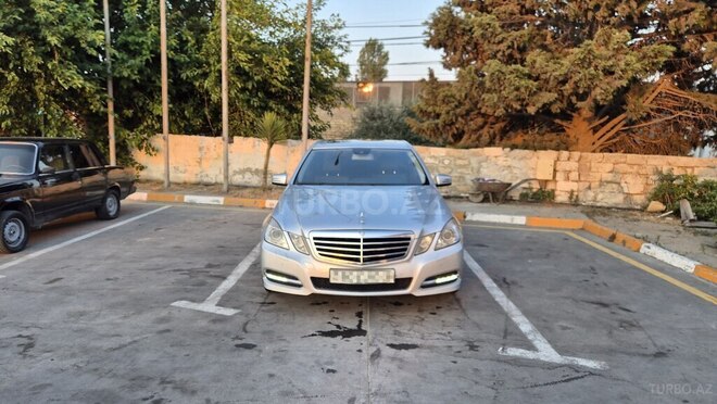 Mercedes E 220 2013, 238,000 km - 2.1 л - Bakı