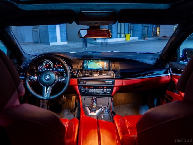 BMW M5 2013, 155,000 km - 4.4 l - Bakı